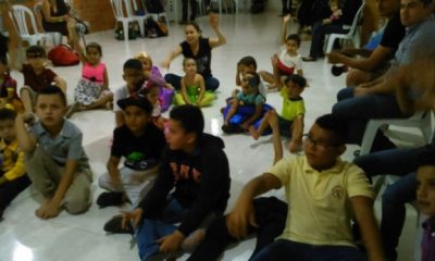 Celebramos con los chicos
